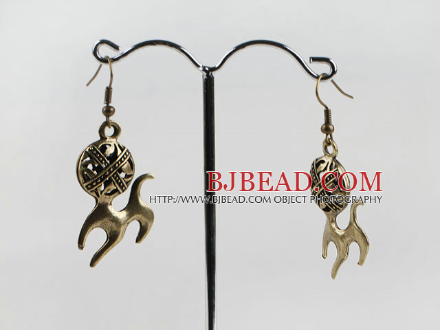 lovely animal shape copper earrings