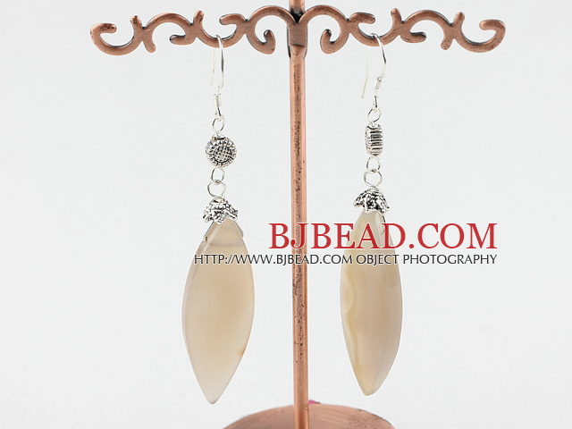 leaf shape natural agate earrings