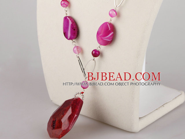 rose color agate necklace with pendant
