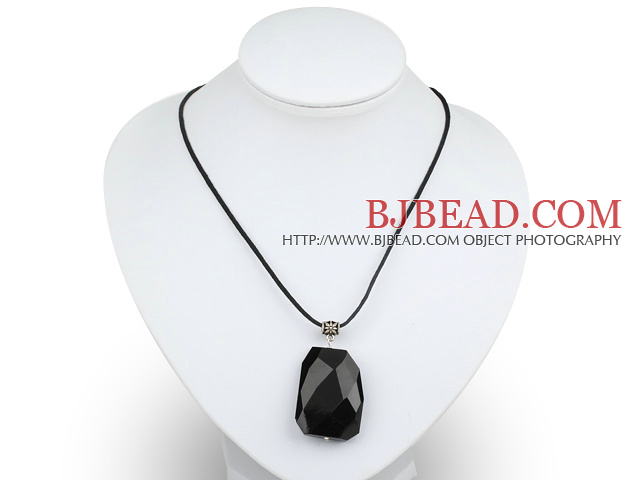 simple and fashion black agate pendant/necklace with extendable chain
