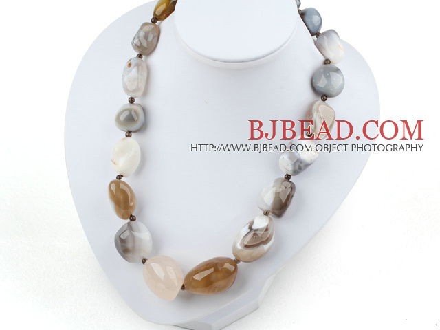 19.5 inches gray agate necklace with moonlight clasp